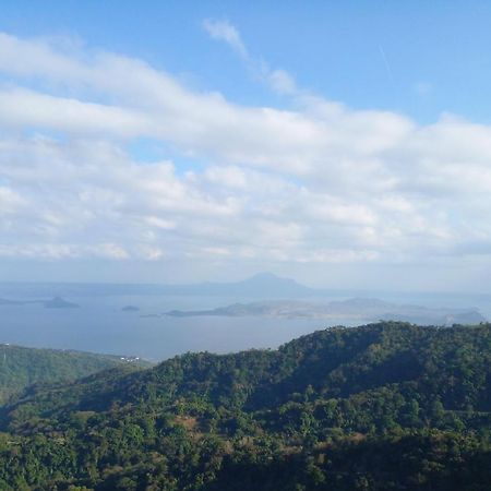 Tagaytay Prime Residences With Swimming Pool & Viewing Deck Tagaytay City ภายนอก รูปภาพ