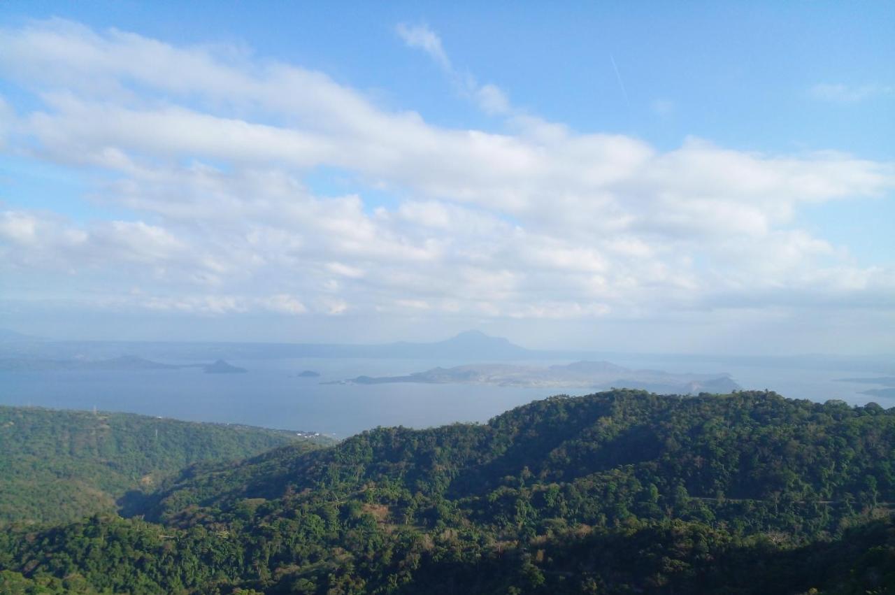Tagaytay Prime Residences With Swimming Pool & Viewing Deck Tagaytay City ภายนอก รูปภาพ