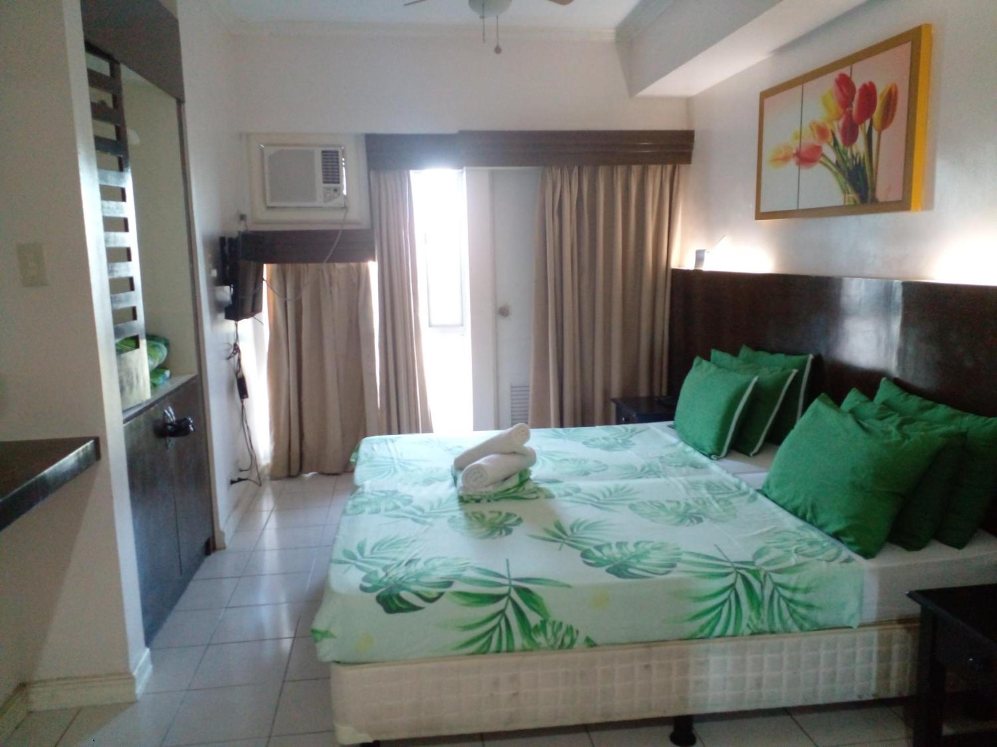 Tagaytay Prime Residences With Swimming Pool & Viewing Deck Tagaytay City ห้อง รูปภาพ
